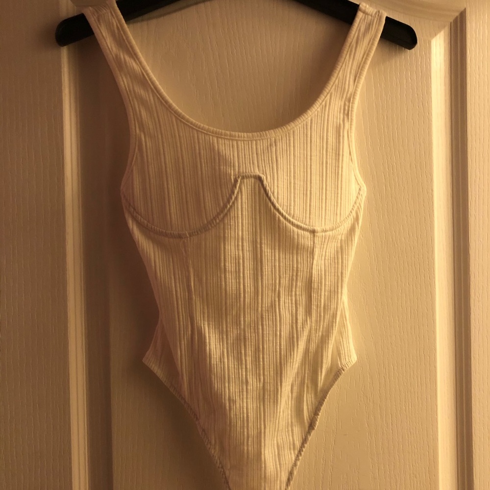 Sabo Skirt S White Structured Body Suit